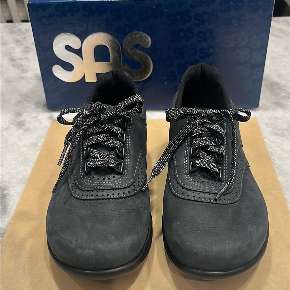 SAS Walk Easy Nero Shoes Size 8.5 WW Blue